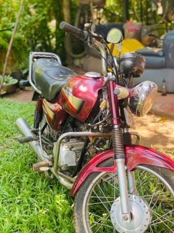 hero-honda-cd-dawn-big-0