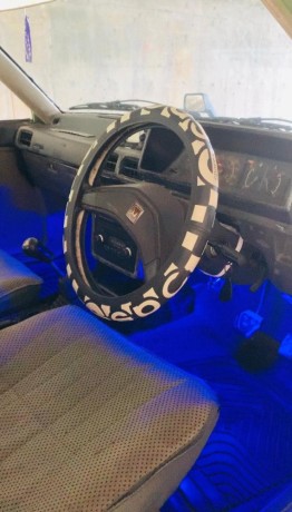 mitsubishi-lancer-box-big-7