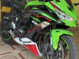 kawasaki-zx25r-se-2024-genuine-registered
