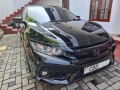 honda-civic-sr-small-2