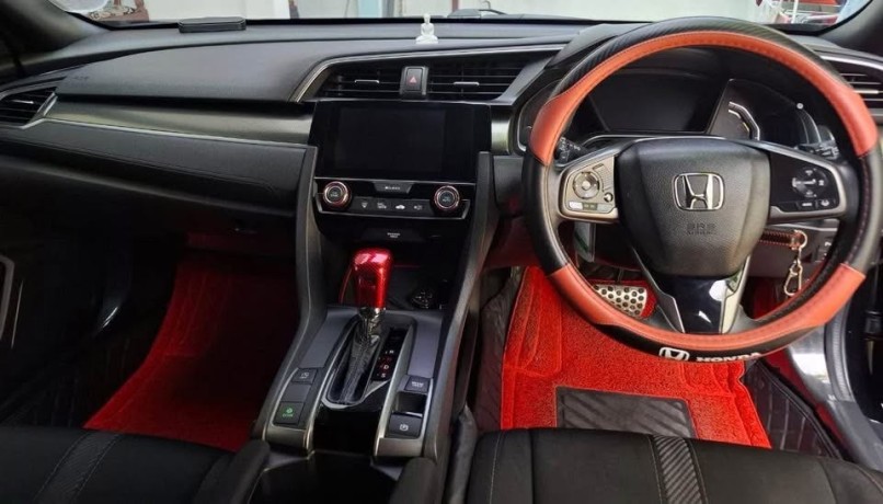honda-civic-sr-big-6