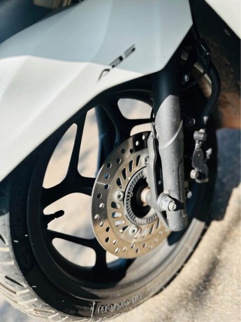 honda-pcx-2022-japan-big-3