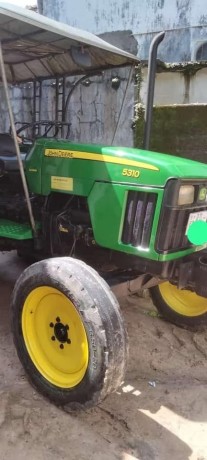 john-deere-5310-big-2