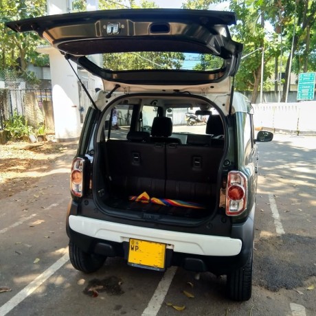 suzuki-hustler-2016-model-big-0