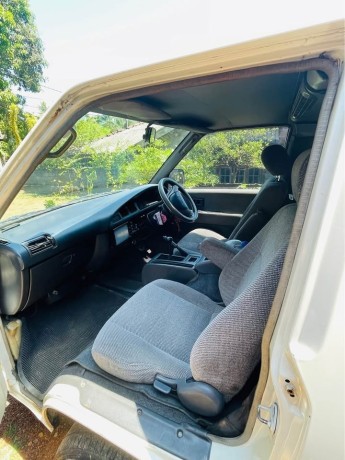 toyota-townace-cr27-big-4