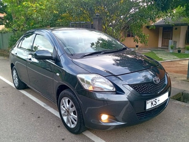 toyota-yaris-big-4