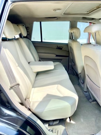 micro-kyron-7-seater-automatic-big-6