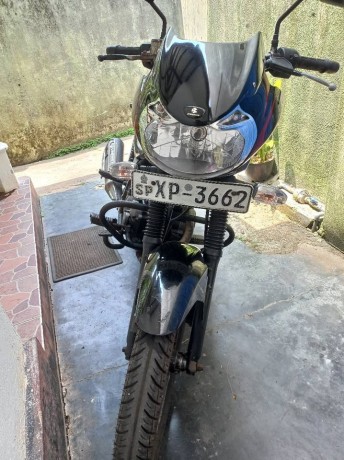 bajaj-discover-125-big-1