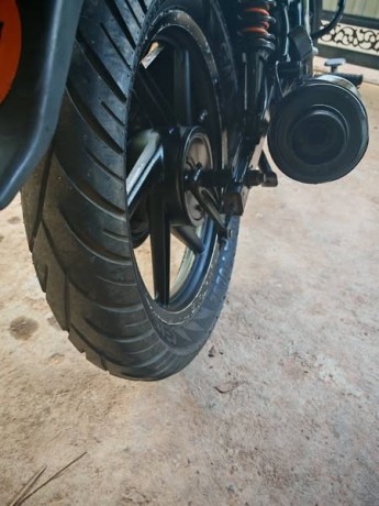 bajaj-discover-135-dts-i-big-2