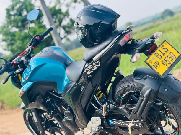 yamaha-fz-n-250-big-5