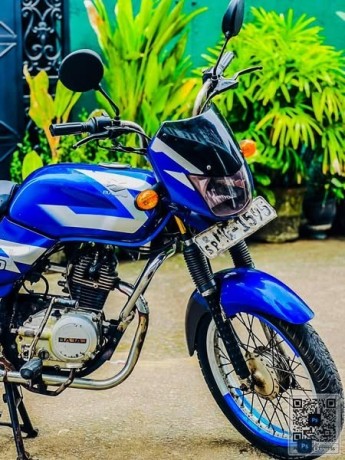 bajaj-ct-100-big-1