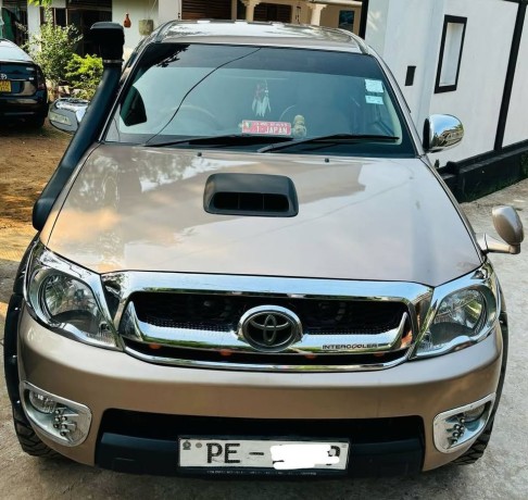toyota-hilux-vigo-g-grade-1kd-big-0