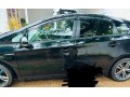 toyota-prius-g-grade-small-1