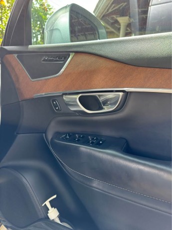 volvo-xc90-t6-inscription-big-4