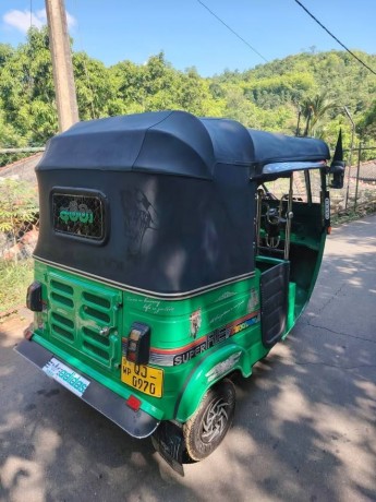 4strok-three-wheel-big-1
