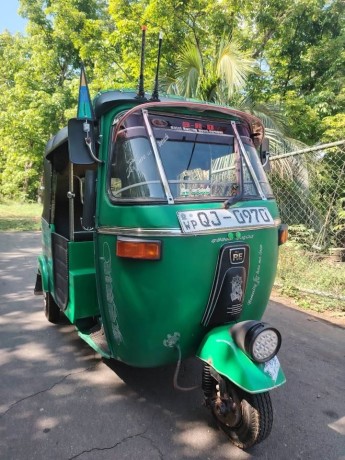 4strok-three-wheel-big-0