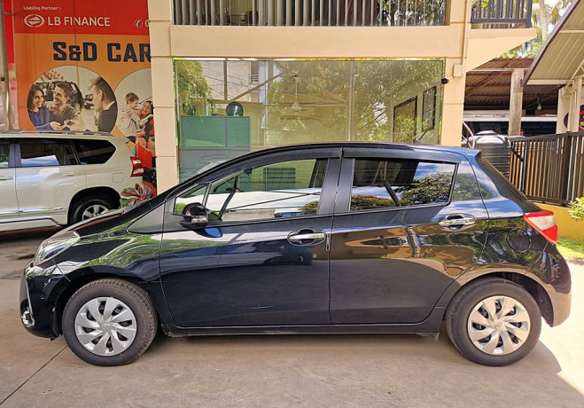 toyota-vitz-ksp-130-big-2