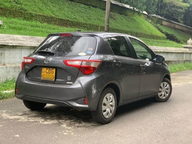 toyota-vitz-2018-big-0