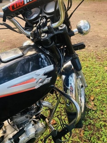 bajaj-boxer-big-2