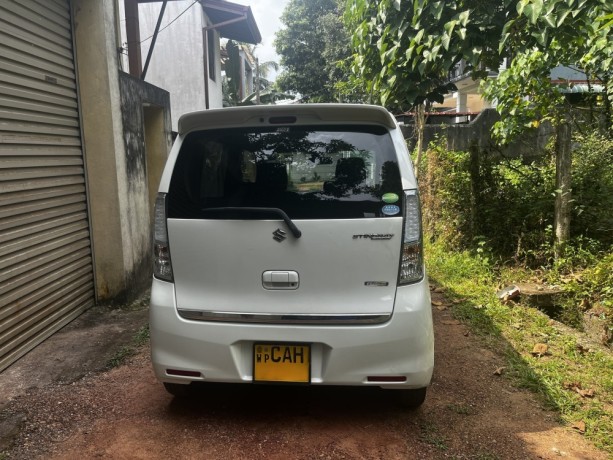 suzuki-wagon-r-stingray-20142015-big-1