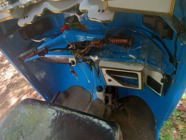 bajaj-2-stroke-big-6