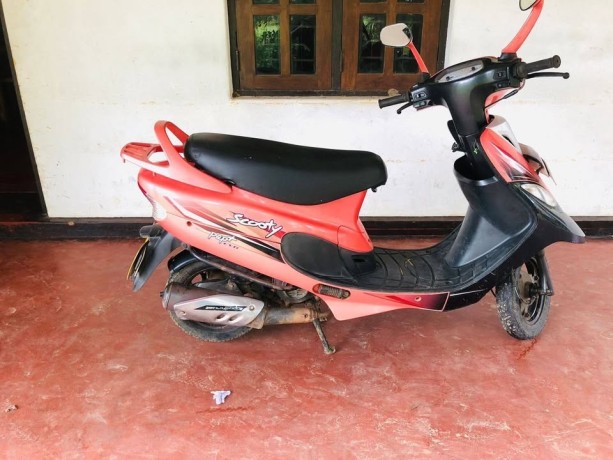 scooty-pept-big-2