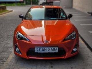 toyota-gt86-2013