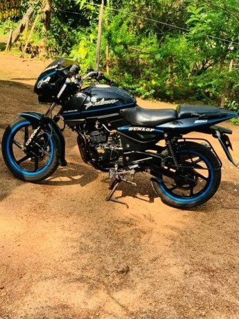 bajaj-pulser-big-2