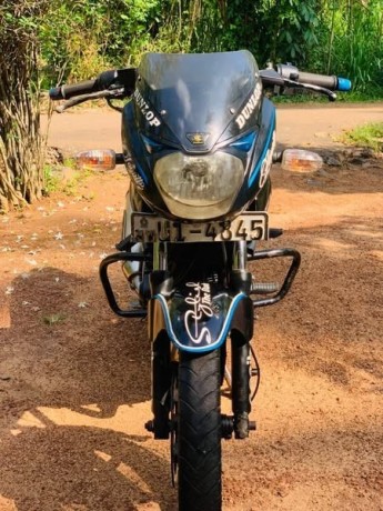 bajaj-pulser-big-1