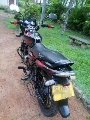 bajaj-discover-125-big-1
