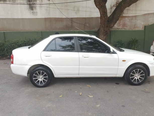 mazda-familiar-big-5