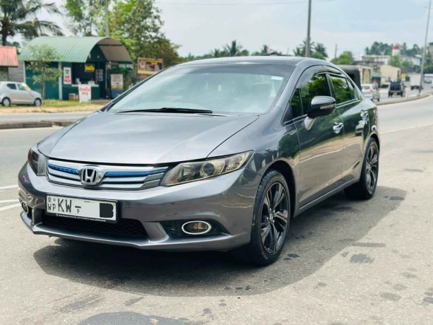 honda-civic-hybrid-big-0