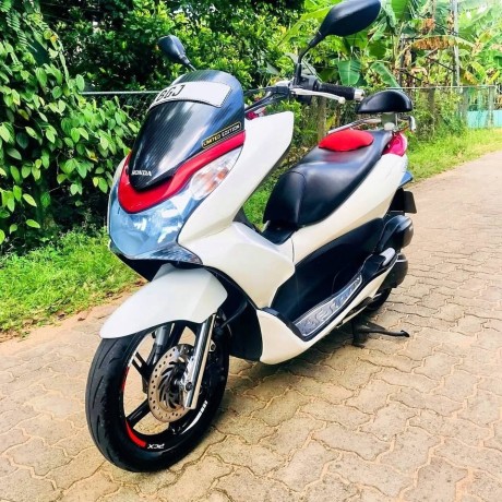 honda-pcx-150-a-grade-big-0