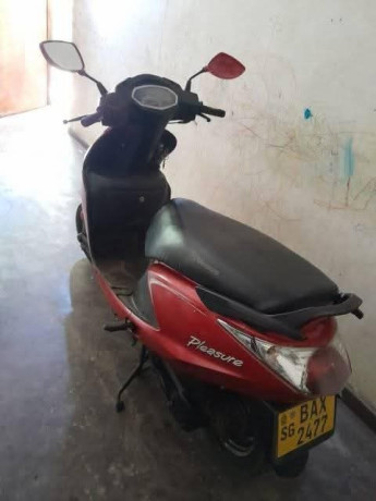 indian-tvs-pleasure-big-0