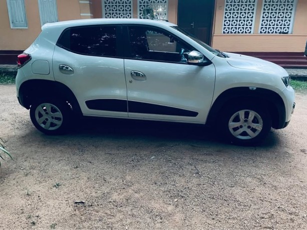 kwid-rxt-big-1