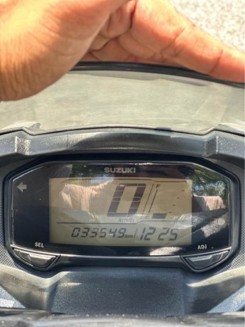 suzuki-burgman-street-125cc-big-5