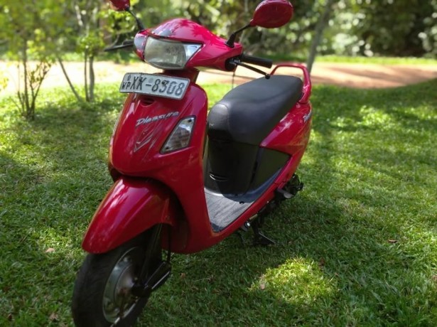 hero-honda-pleasure-2012-big-0