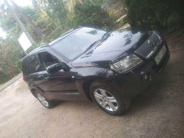 suzuki-grand-vitara-big-1