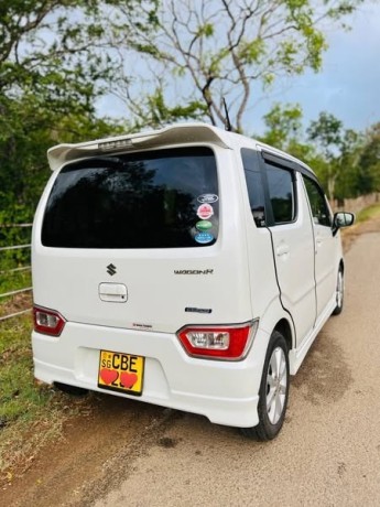suzuki-wagon-r-fz-big-1