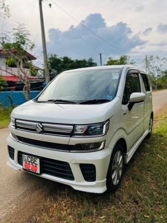 suzuki-wagon-r-fz-big-0