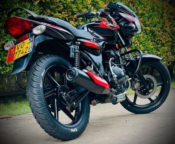 discover-135cc-big-0