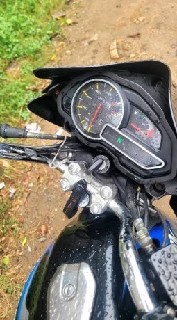 bajaj-discover-big-1