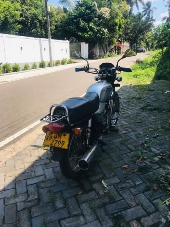 bajaj-boxer-2004-big-4