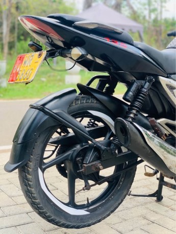 pulser-ls-135-wr-big-6