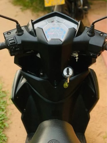 yamaha-zr-big-4