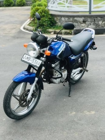 en-125-motorcycle-sale-big-1
