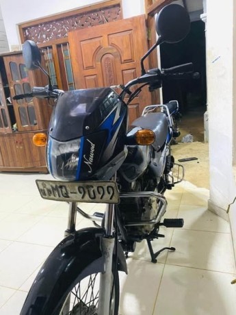 bajaj-ct-100-big-3