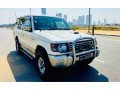 mitsubishi-pajeromontero-small-0