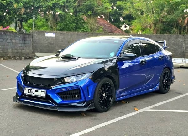 honda-civic-tech-pack-2019-big-1
