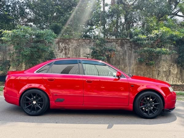audi-a4-2003-big-2